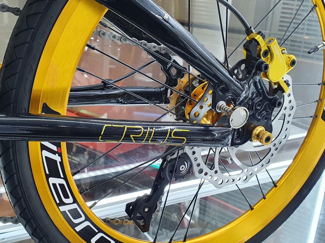 Customisation: Upsize to 22" (451) Rim